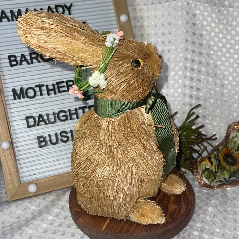 💙💙PRICE DROP 💙💙 Sisal Straw Raffia Bunny Rabbit Animal Figure Easter - Picture 3 of 4